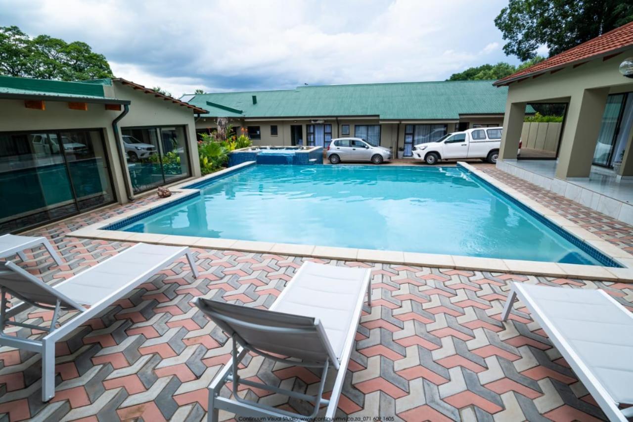 The Fine Line Lodge Претория Экстерьер фото